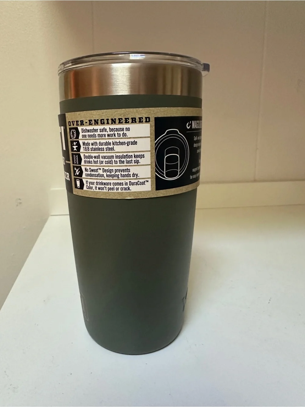 Yeti 10 oz Rambler Tumbler Camp Green. NWT